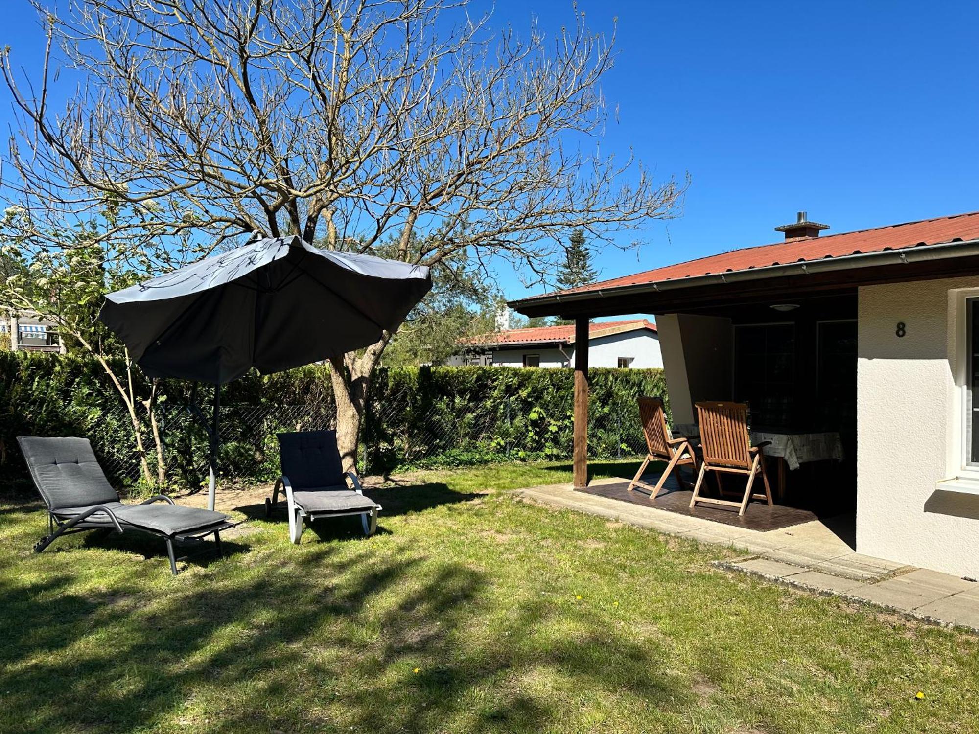 Bungalow Am Dobbertiner See Exterior photo
